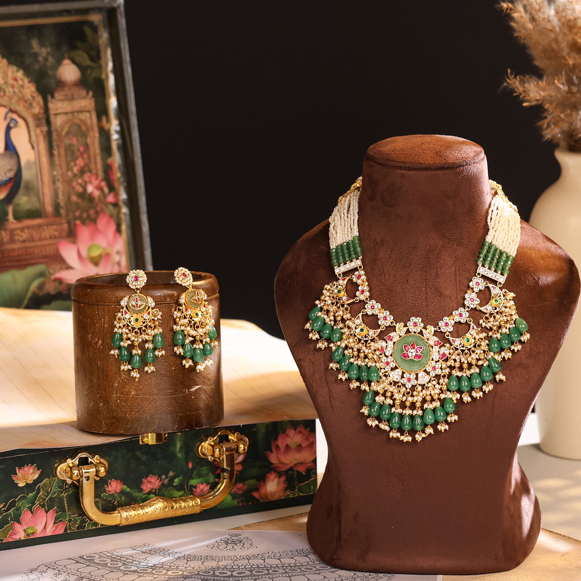 Elegant Gold Plated Choker Necklace Set with Earrings
