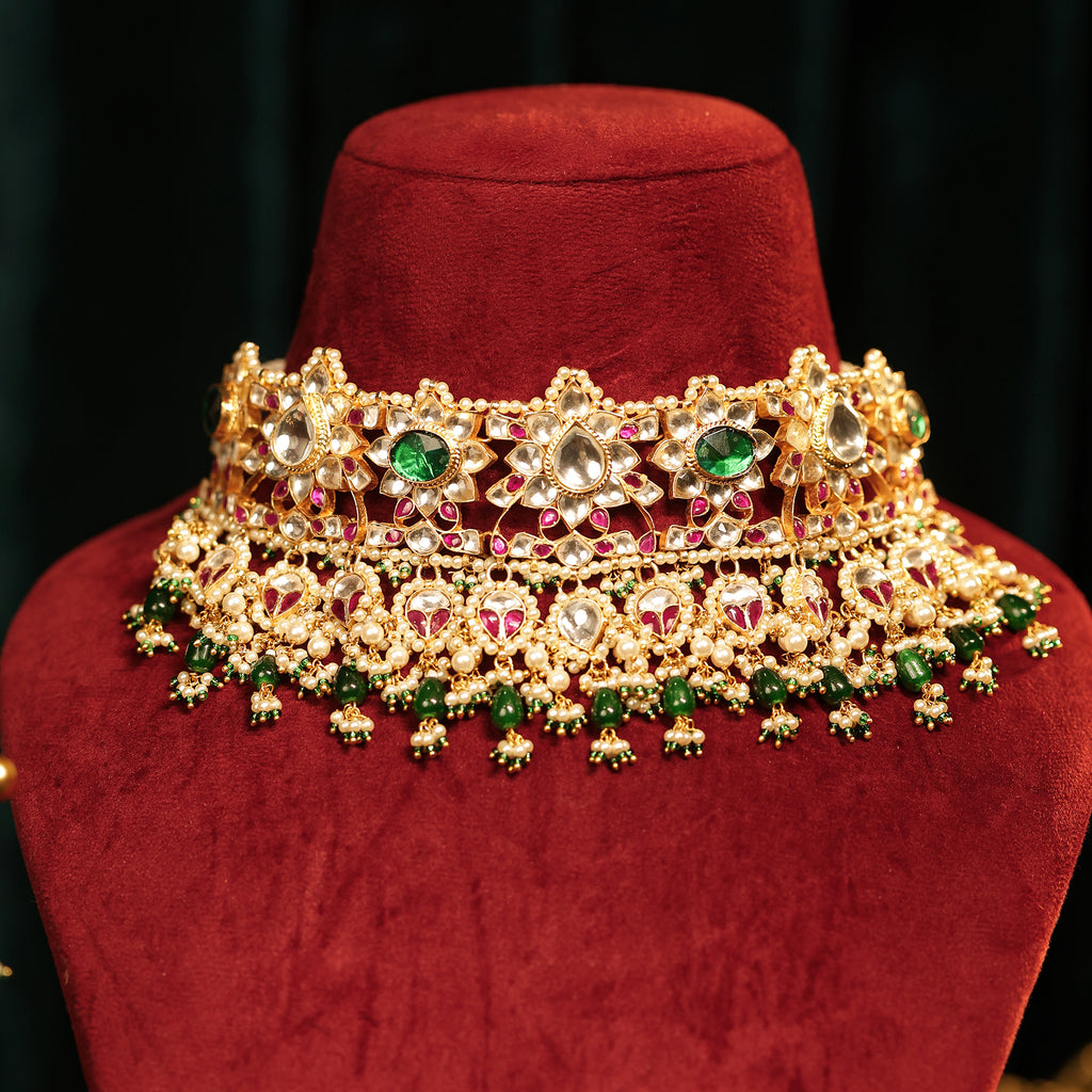Royal Intricate Choker Necklace Set with Earrings