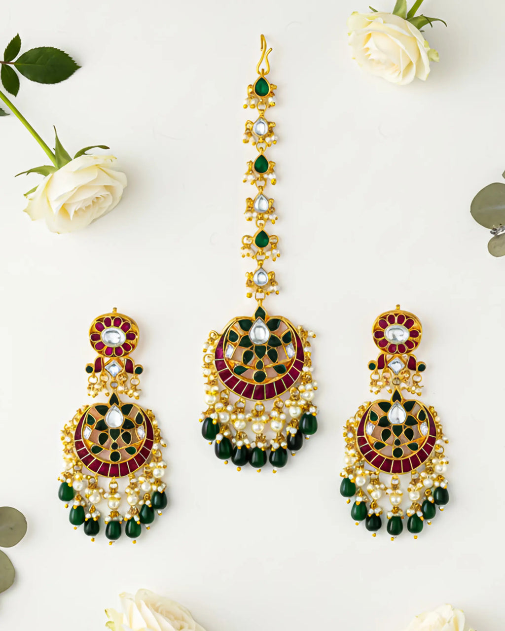 Kundan Jewellery Emerald Green Kundan Tikka Set, Indian Bridal Hair Jewelry