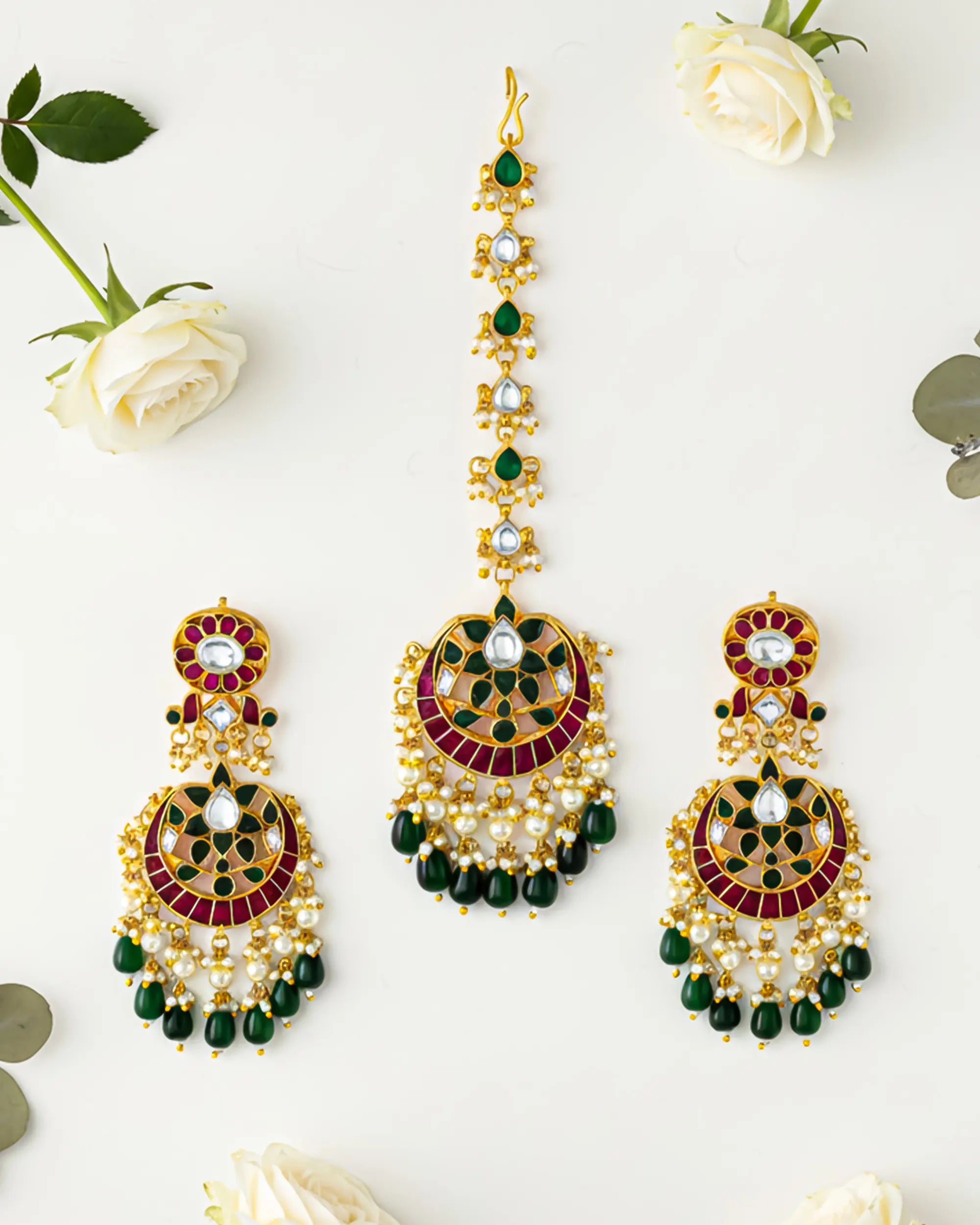 Kundan Jewellery Emerald Green Kundan Tikka Set, Indian Bridal Hair Jewelry