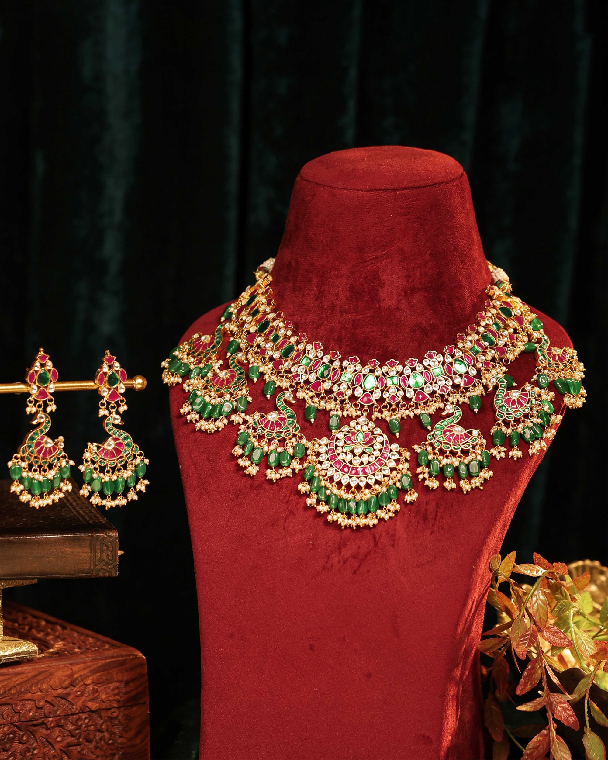 Elegant Statement Necklace Set with Earrings