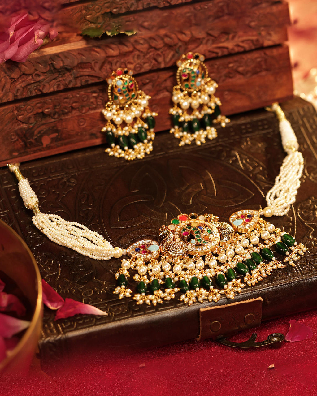 Elegant Gold Plated Choker Necklace Set with Earrings