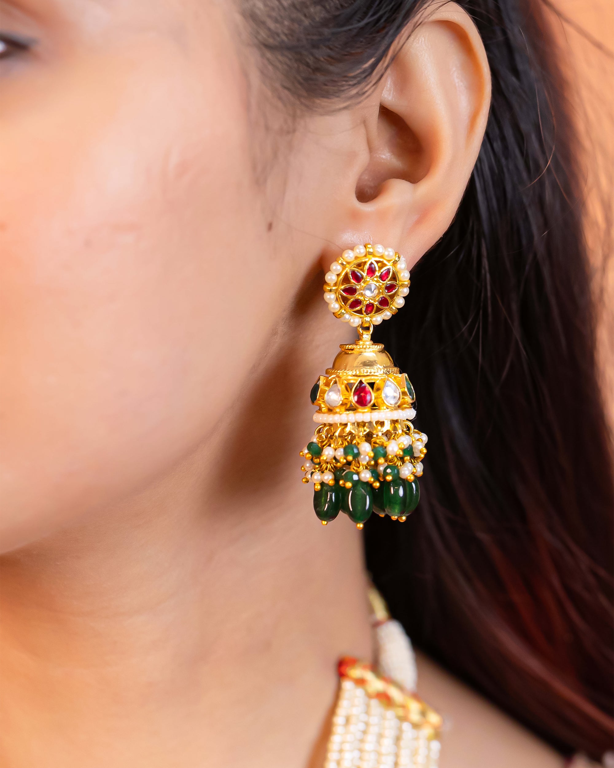 Minimal Gold Finish Necklace Set with Earrings