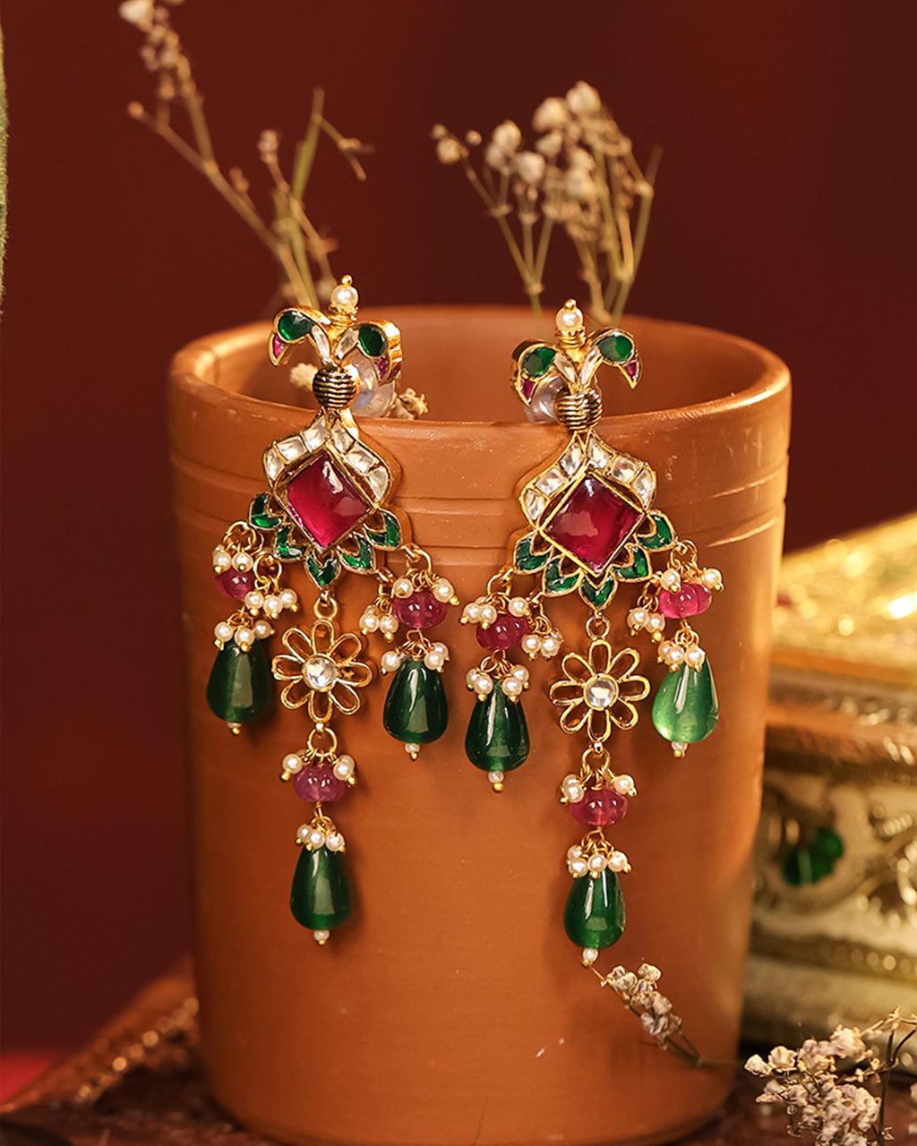 Elegant Gold Plated Choker Necklace Set with Earrings