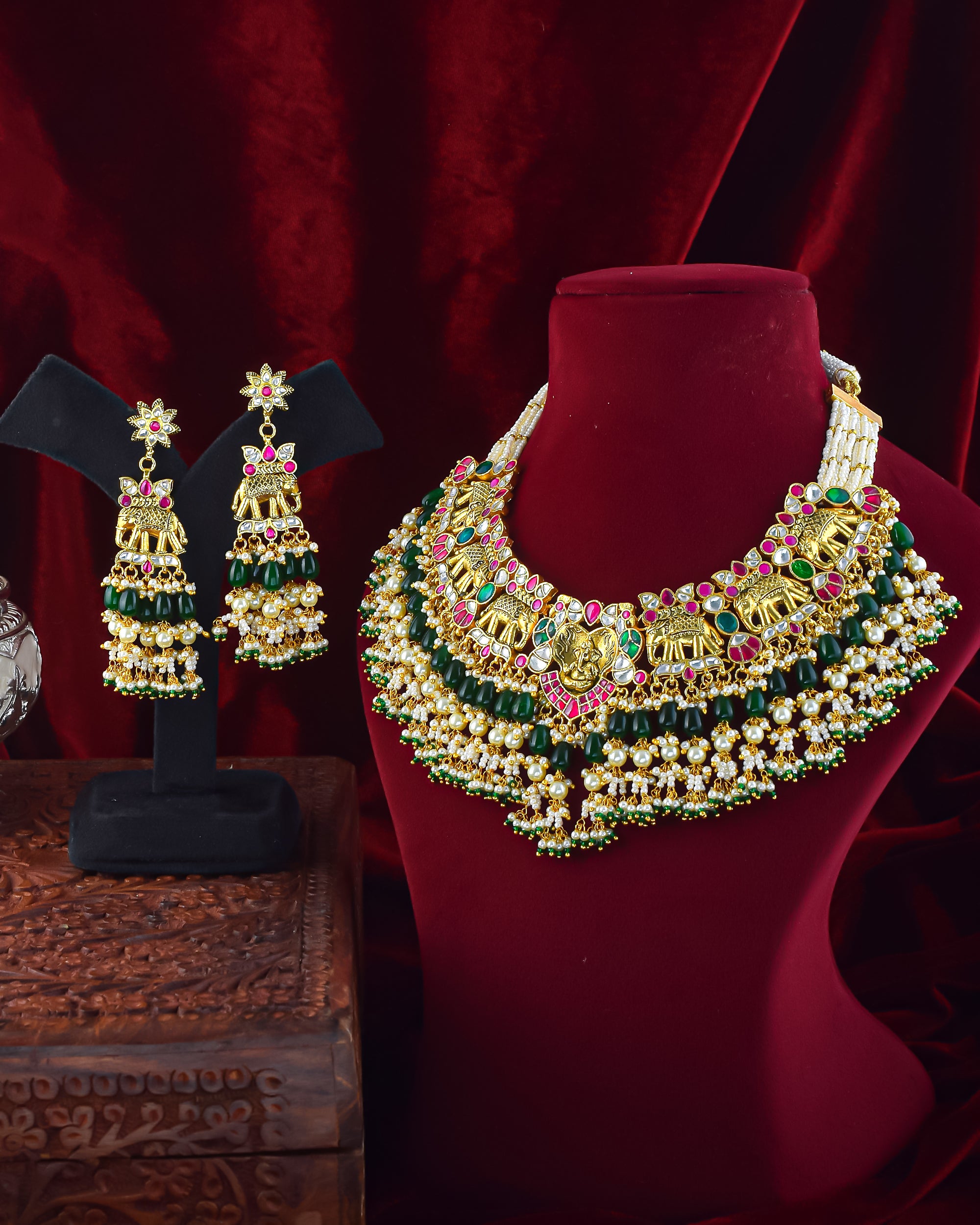 Elegant Statement Necklace Set with Earrings