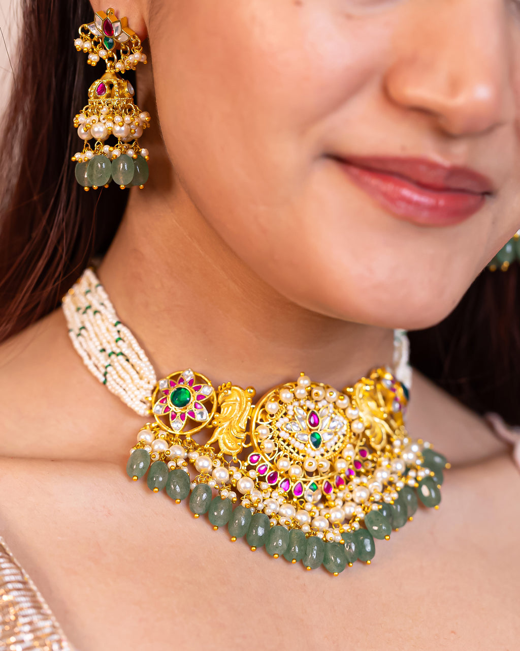Lightweight Elegant Choker Necklace Set with Earrings