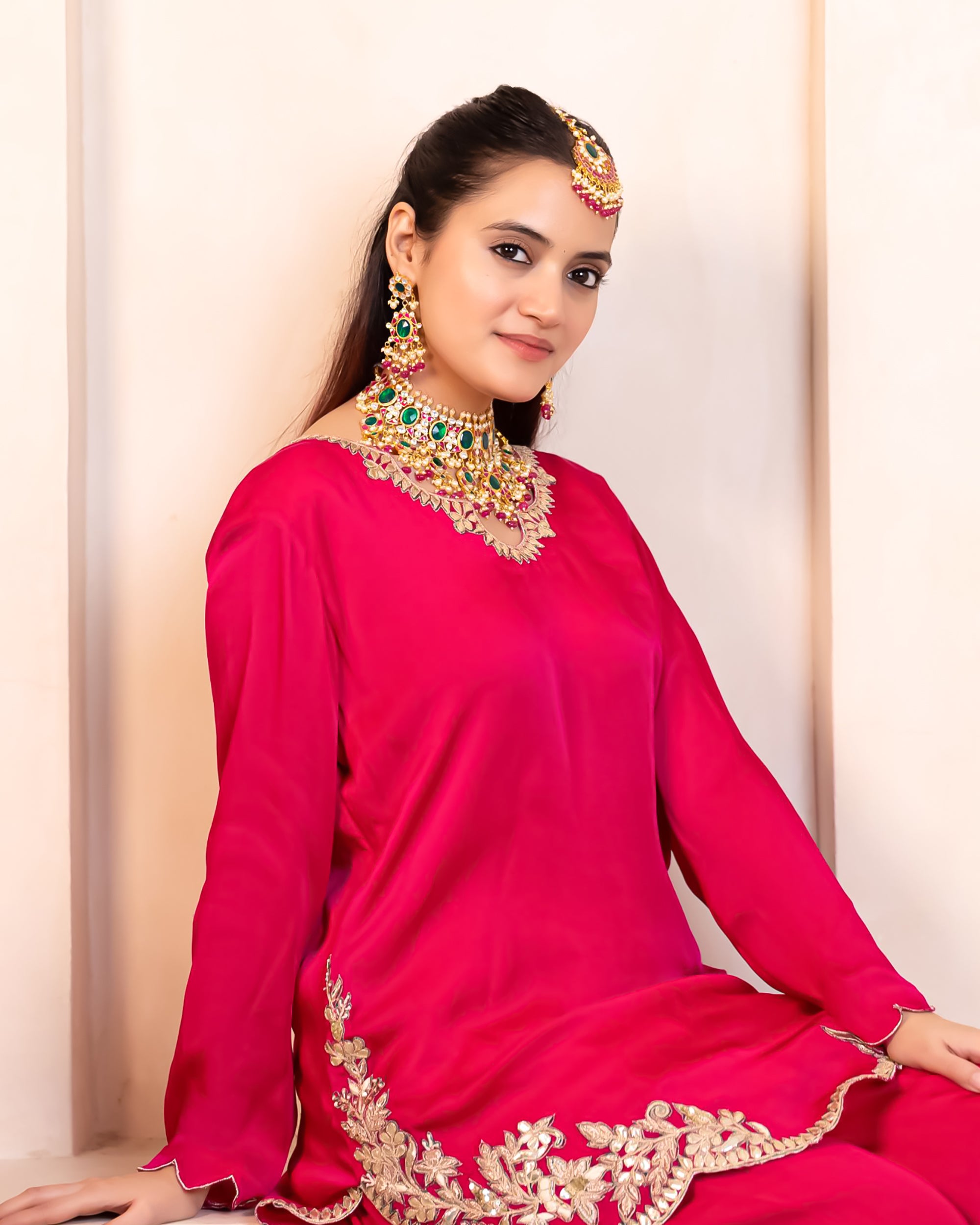 Royal Kundan Bridal Necklace Set with Earrings & Maang Tikka