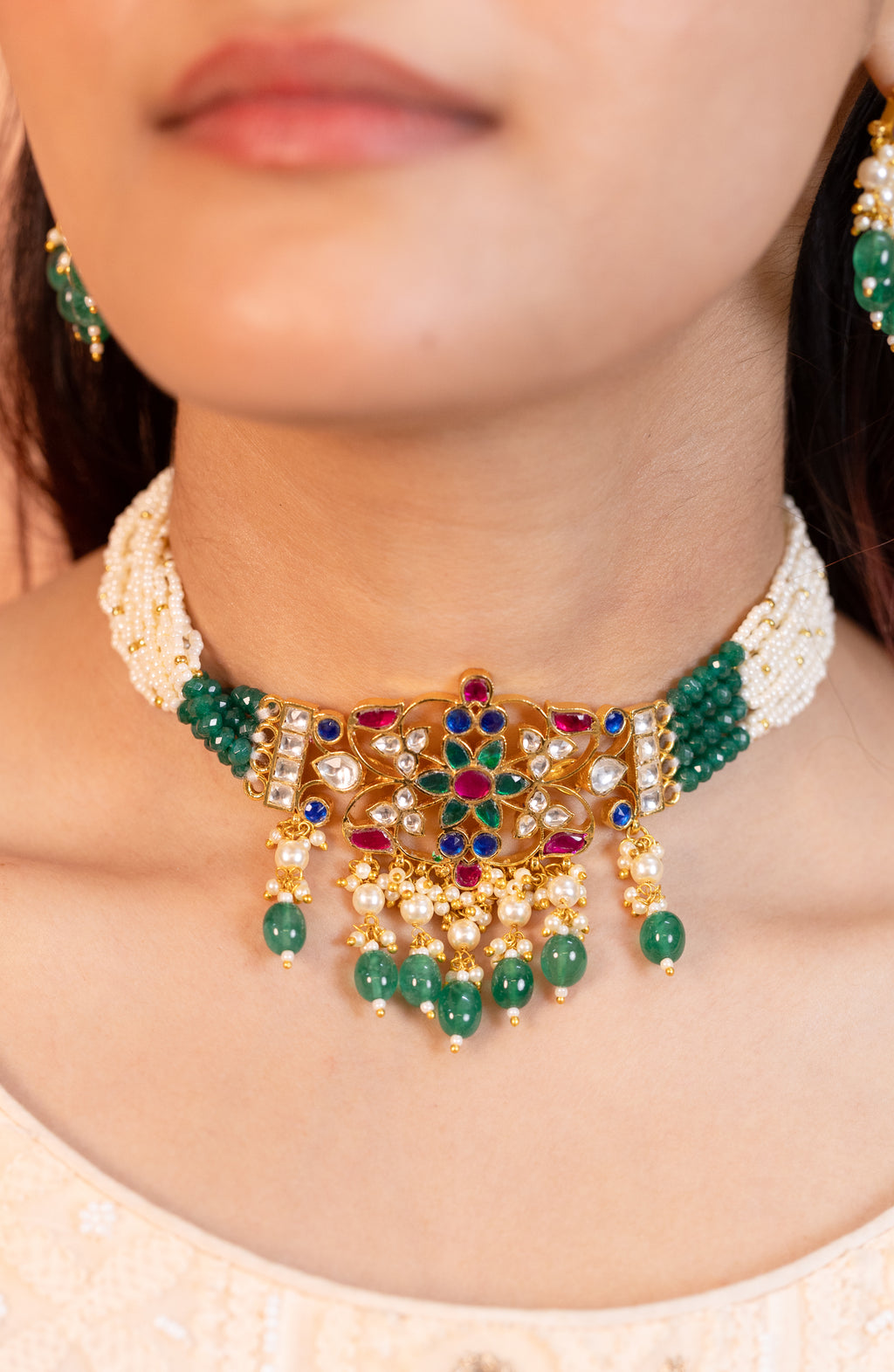 Minimal Elegant Choker Necklace Set with Earrings