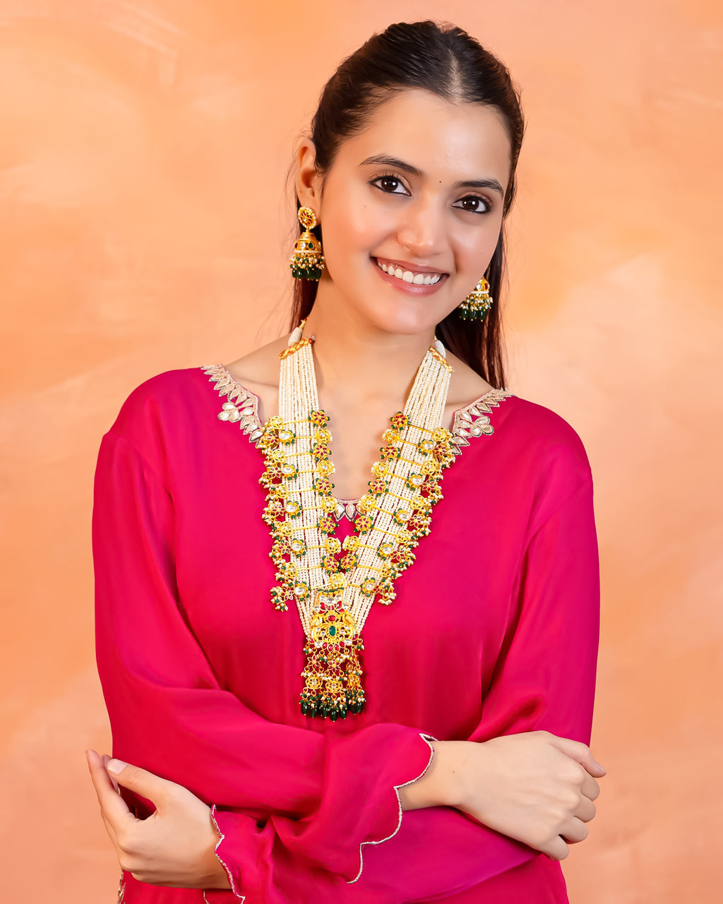 Minimal Gold Finish Necklace Set with Earrings
