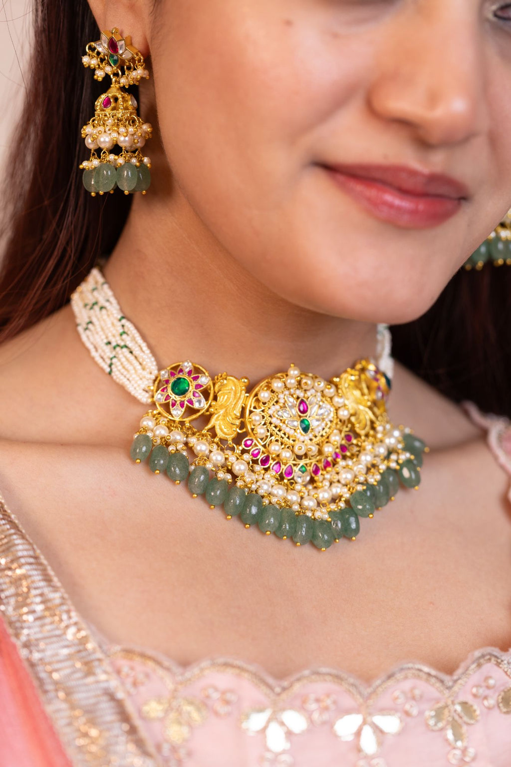 Lightweight Elegant Choker Necklace Set with Earrings