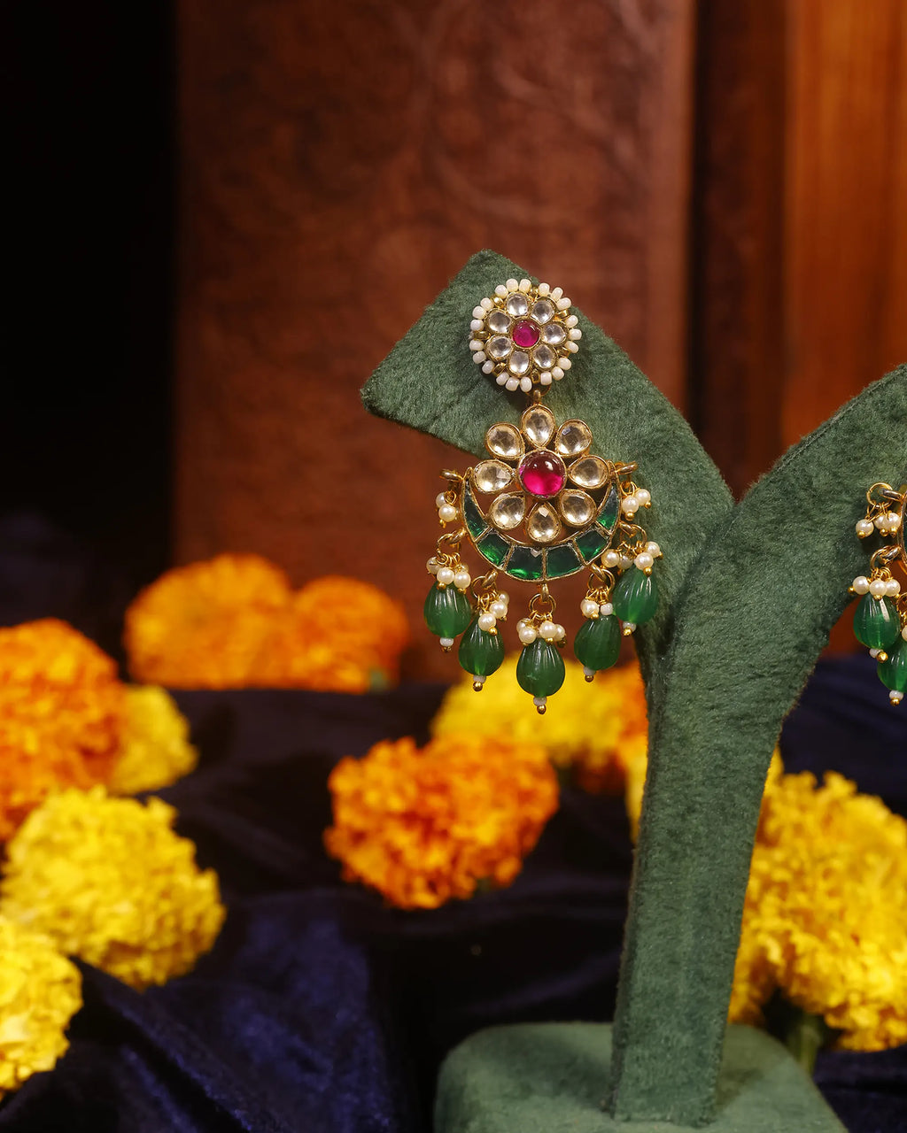 Pachi Kundan Chandbali Ohrringe, Smaragd Lotus Brautschmuck, Indische Hochzeit Festlich
