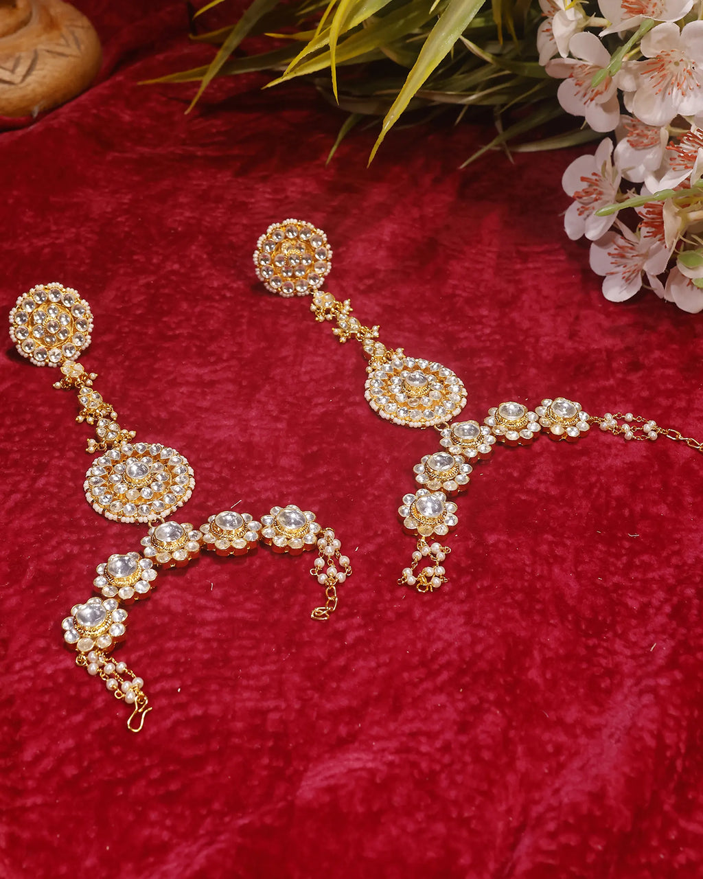 Handcrafted Pachi Kundan Haath Phool, Pearl Bordered Floral Hand Harness Bridal Jewelry