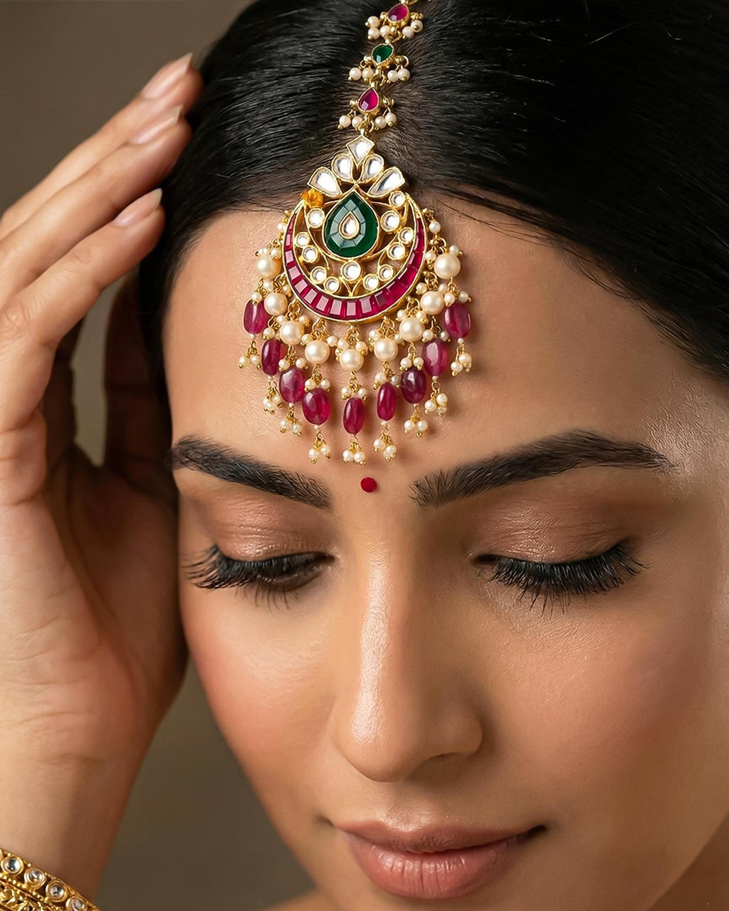 Traditional Kundan Pearl Mang Tikka | Emerald Ruby Bridal Headpiece