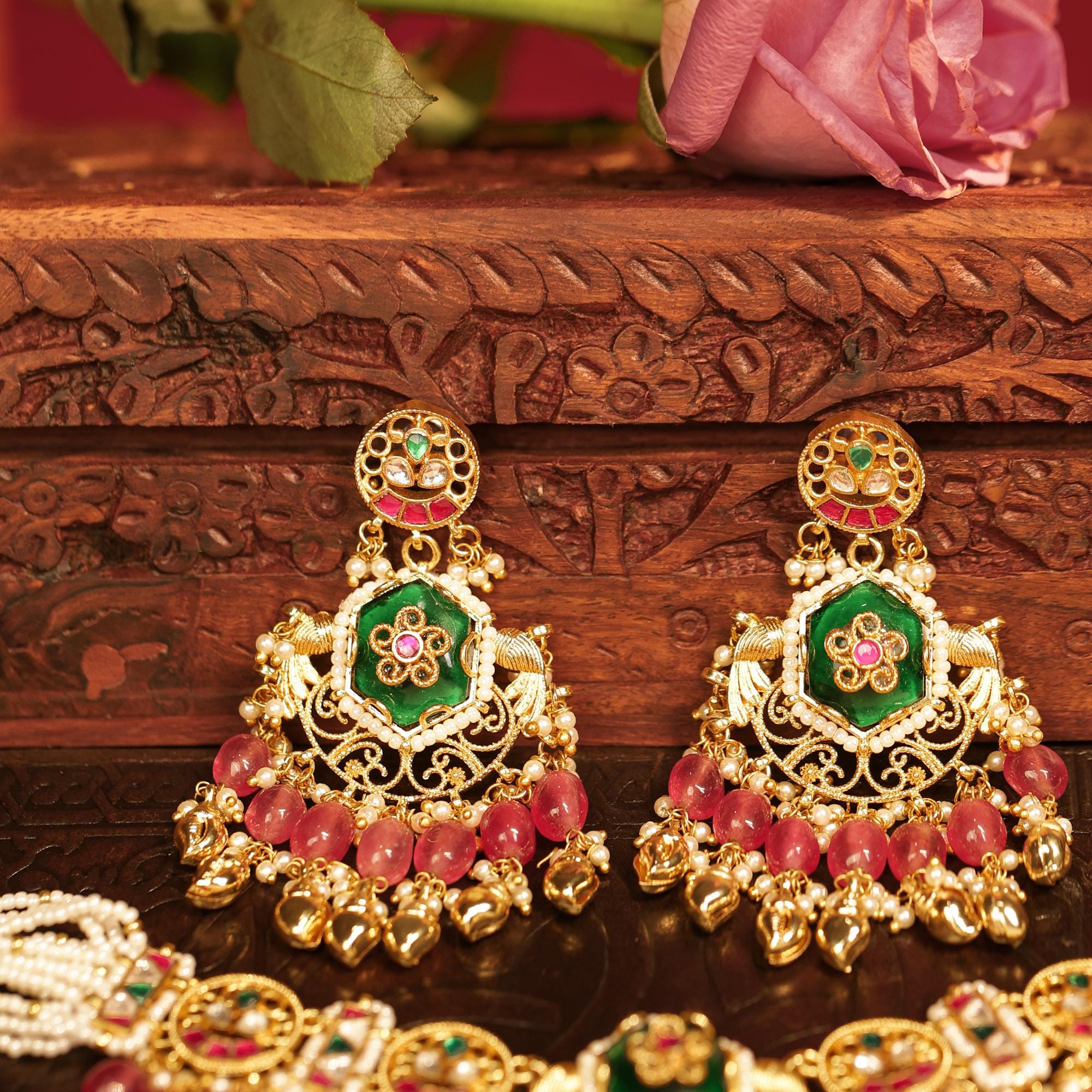 Handcrafted Kundan Choker Set | Traditional Indian Bridal Jewelry, Emerald Green Statement Necklace