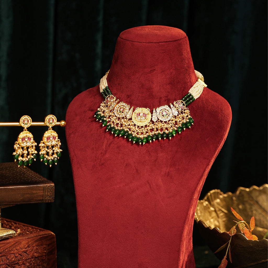 Kundan Emerald Choker Necklace Set | Indian Bridal Jewelry with Pearls Earrings