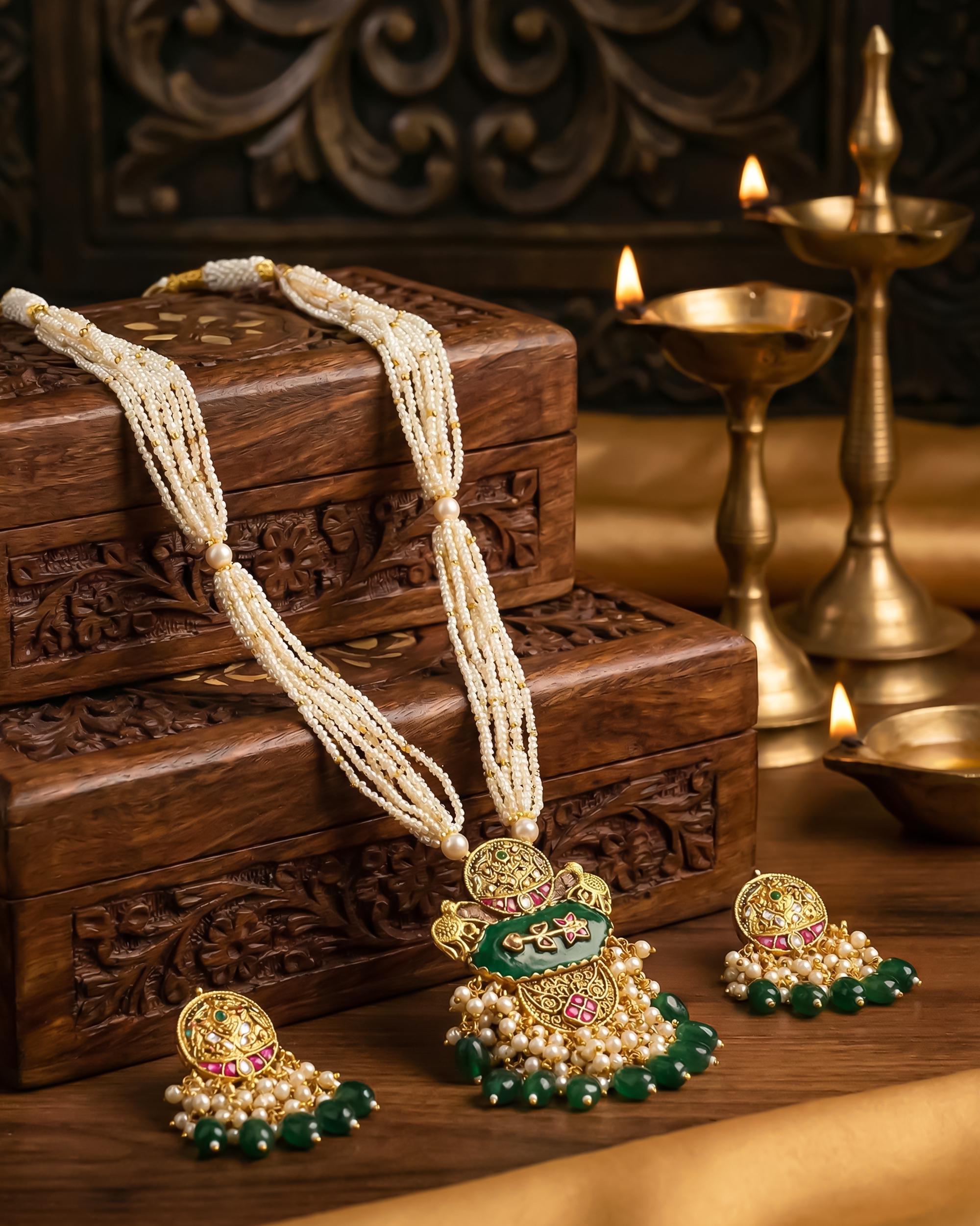 Antique Gold Elephant Pendant Necklace & Earrings Set  Carved Emerald Pearl Mala