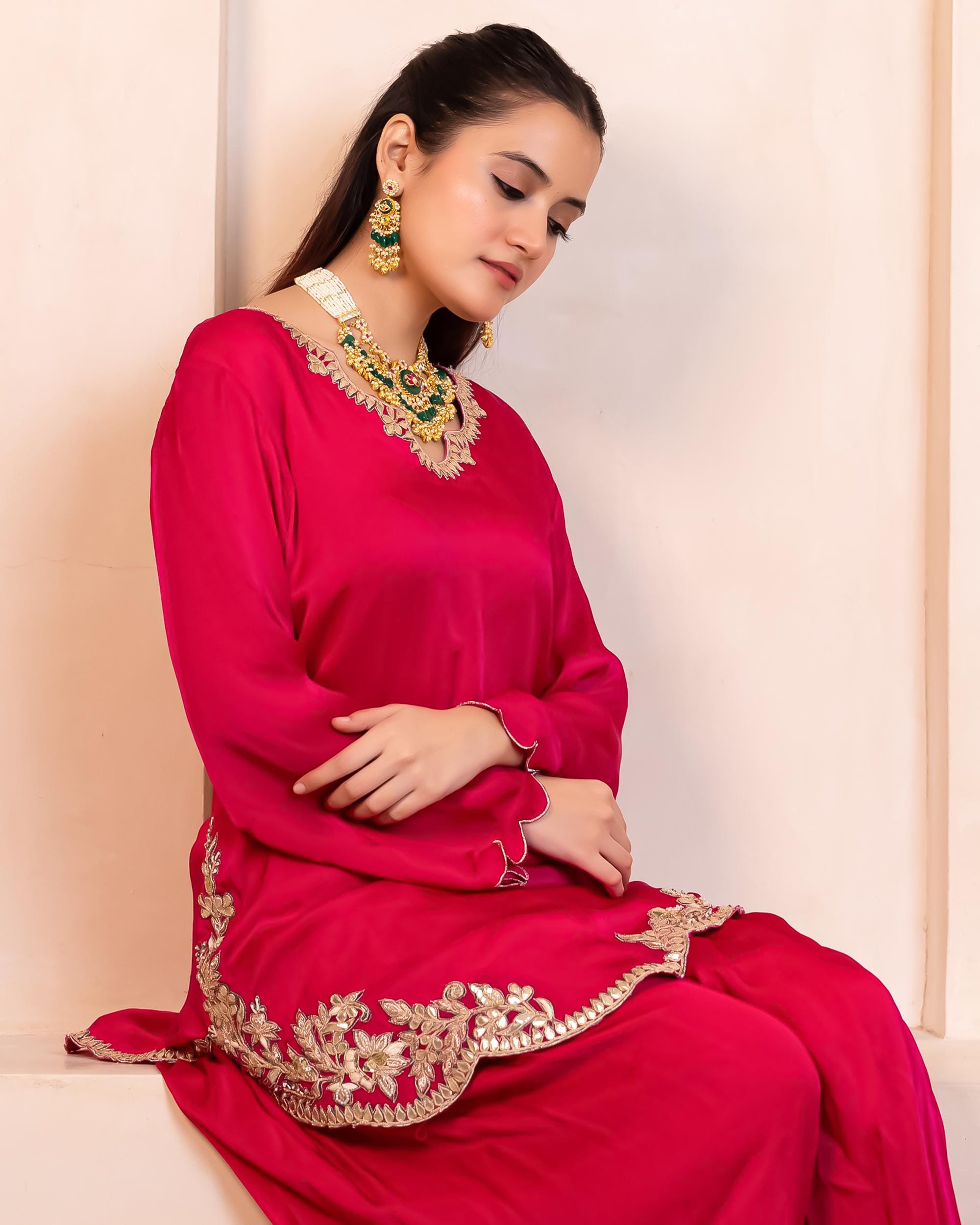 Royal Jadau Kundan Choker Necklace Set  Meenakari Lotus Pendant, Pearl Strands, Earrings