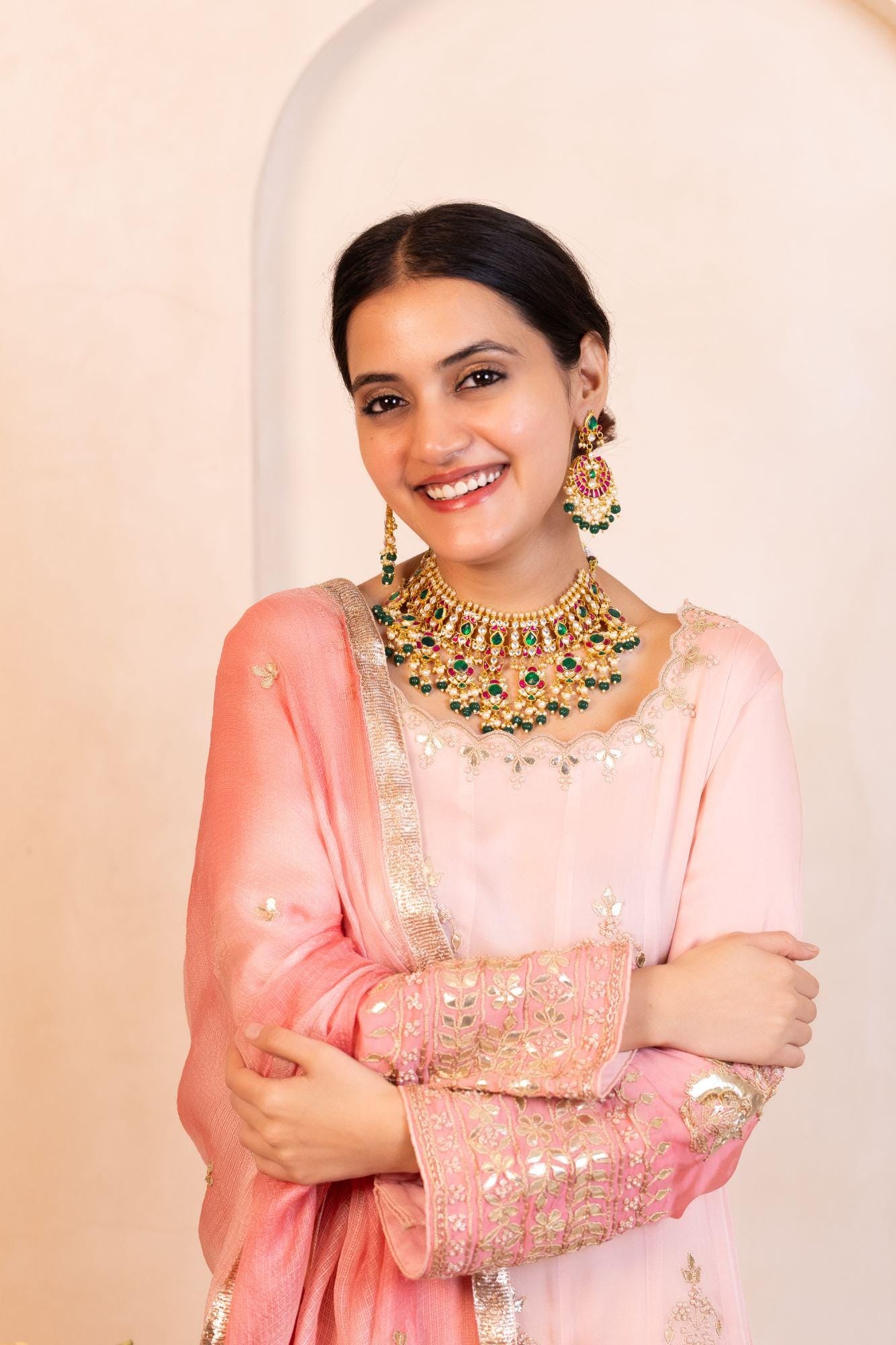 Handcrafted Kundan Choker Set: Emerald Green, Ruby Accents, Traditional Indian Bridal Necklace