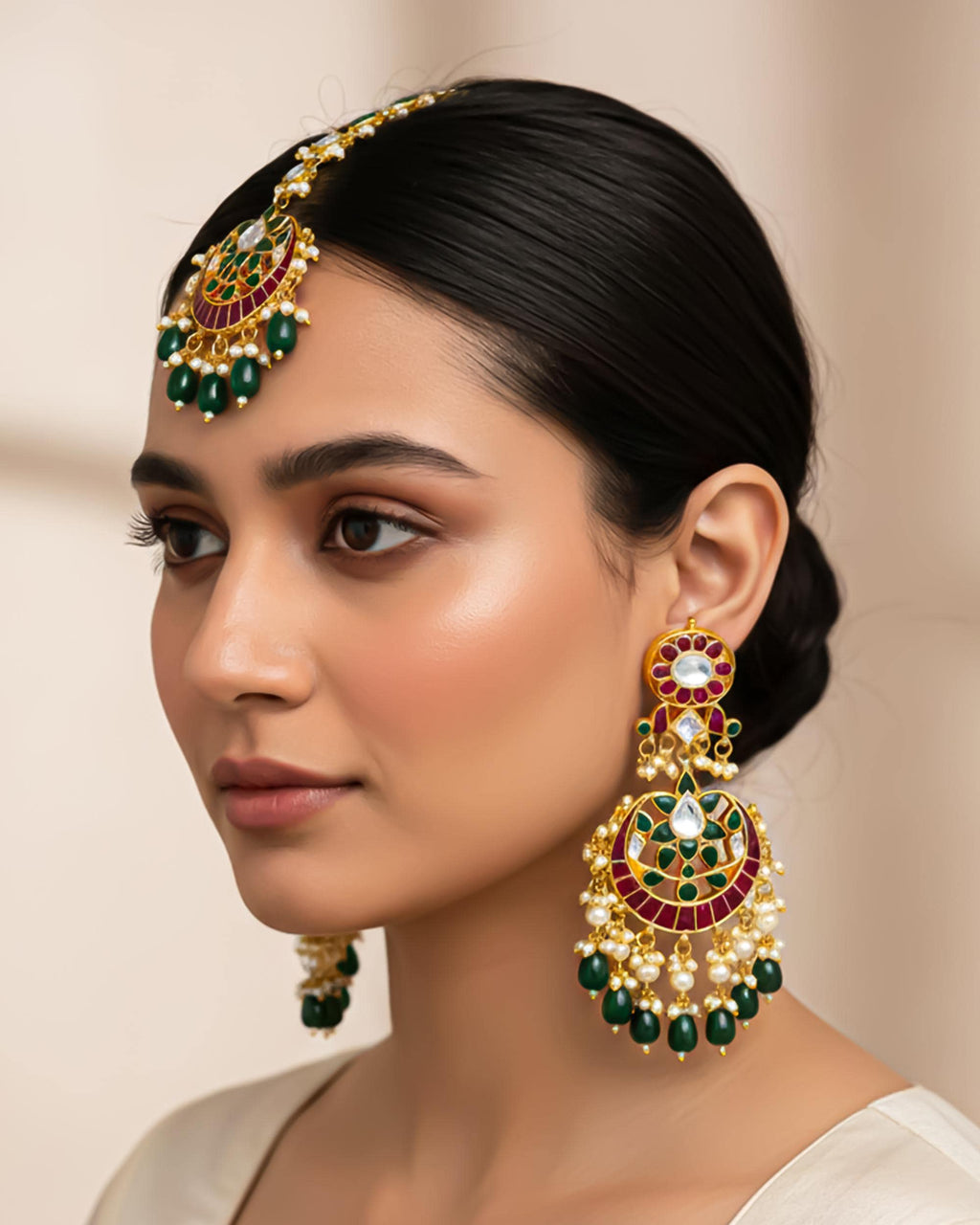 kundan jewellery Emerald Green Kundan  Tikka Set, Traditional Earrings, Indian Bridal Hair Jewelry, Punjabi Wedding Jewelry, Bollywood Set