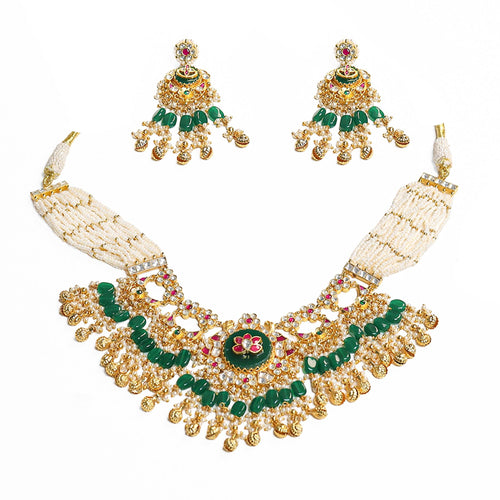 Smaragdgrünes Kundan Choker-Set Antikgold Meenakari Halskette, Perlenohrringe