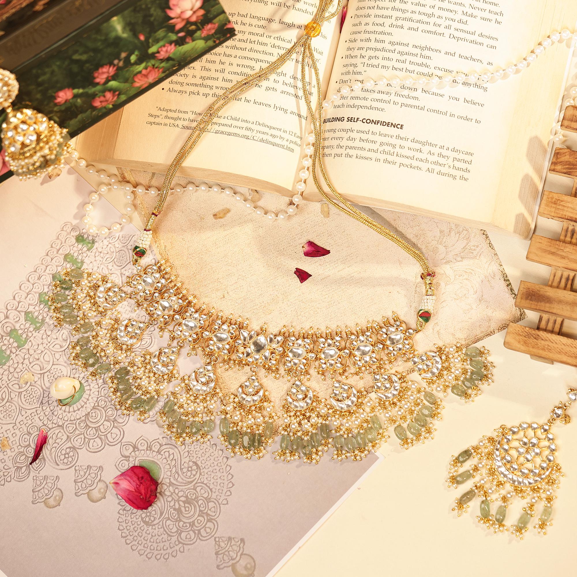 Mint Green Kundan Bridal Choker Set with Maang Tikka & Jhumka Earrings