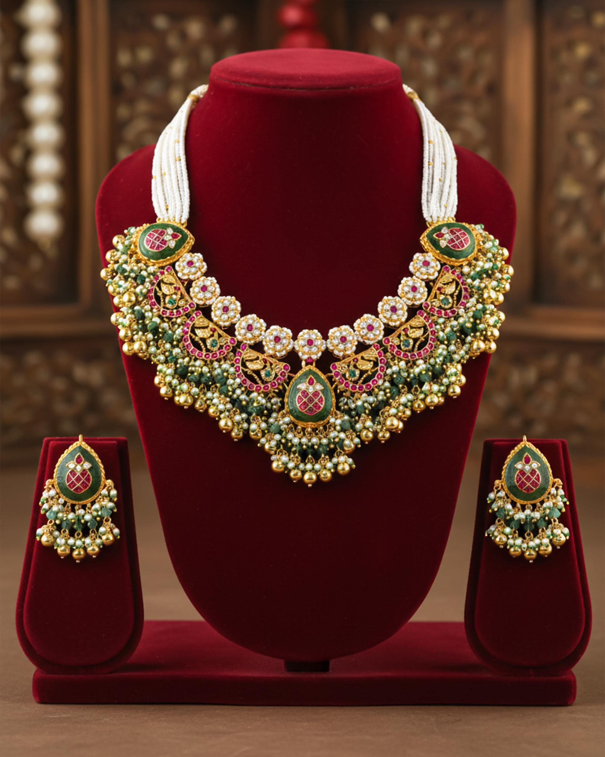 Handcrafted Pachi Kundan Choker Set  Antique Gold Peacock Bridal Haar