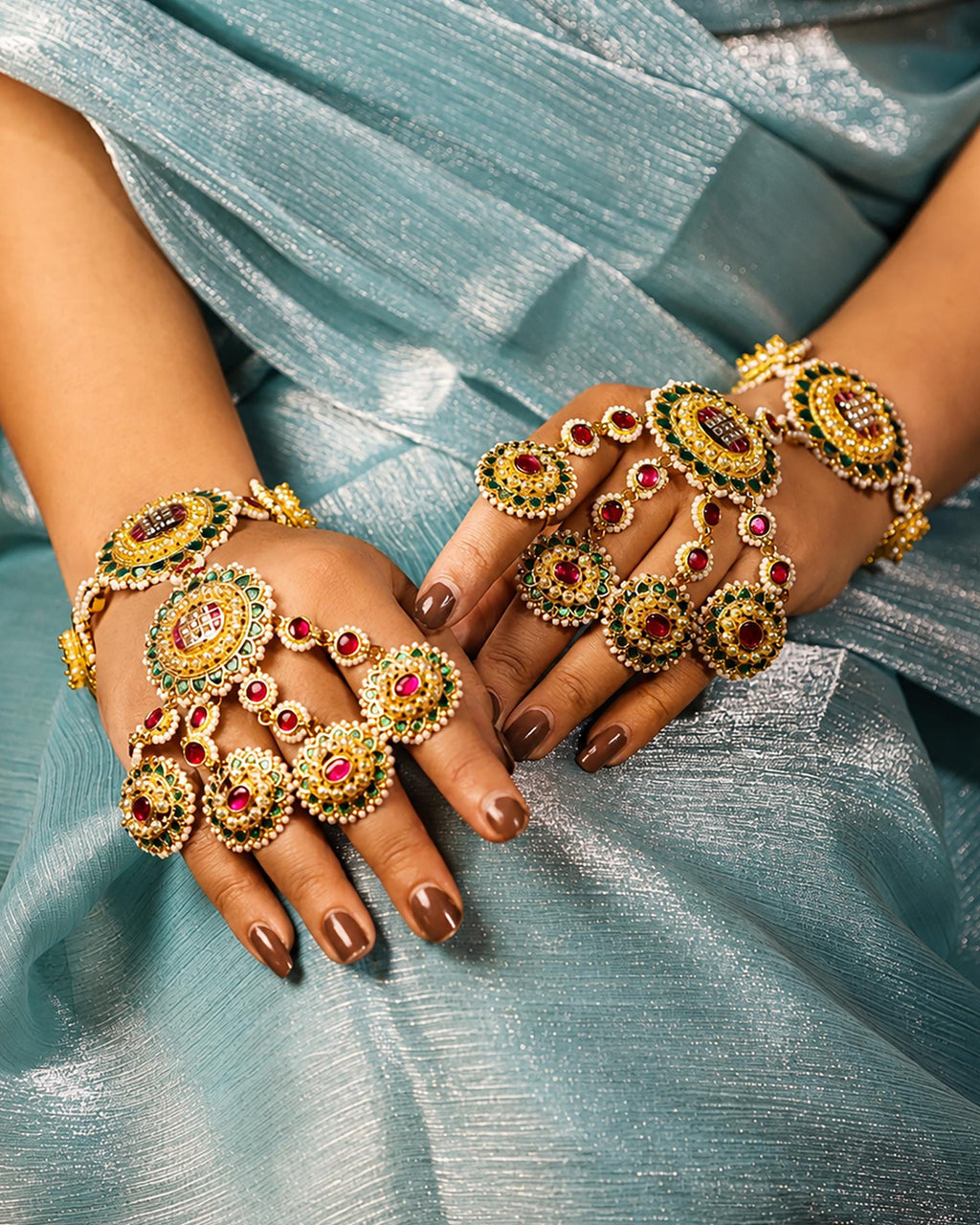 Red Green Kundan Haathphool | Bridal Hand Harness, Pearl Wedding Jewelry