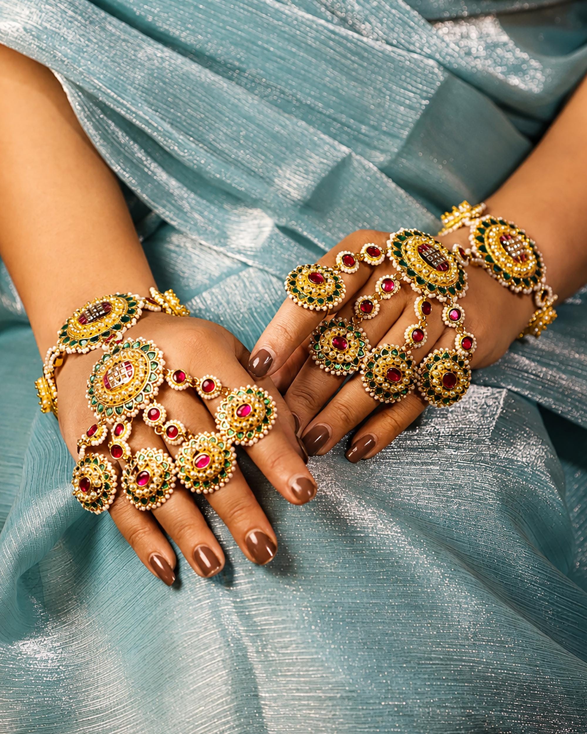 Red Green Kundan Haathphool | Bridal Hand Harness, Pearl Wedding Jewelry