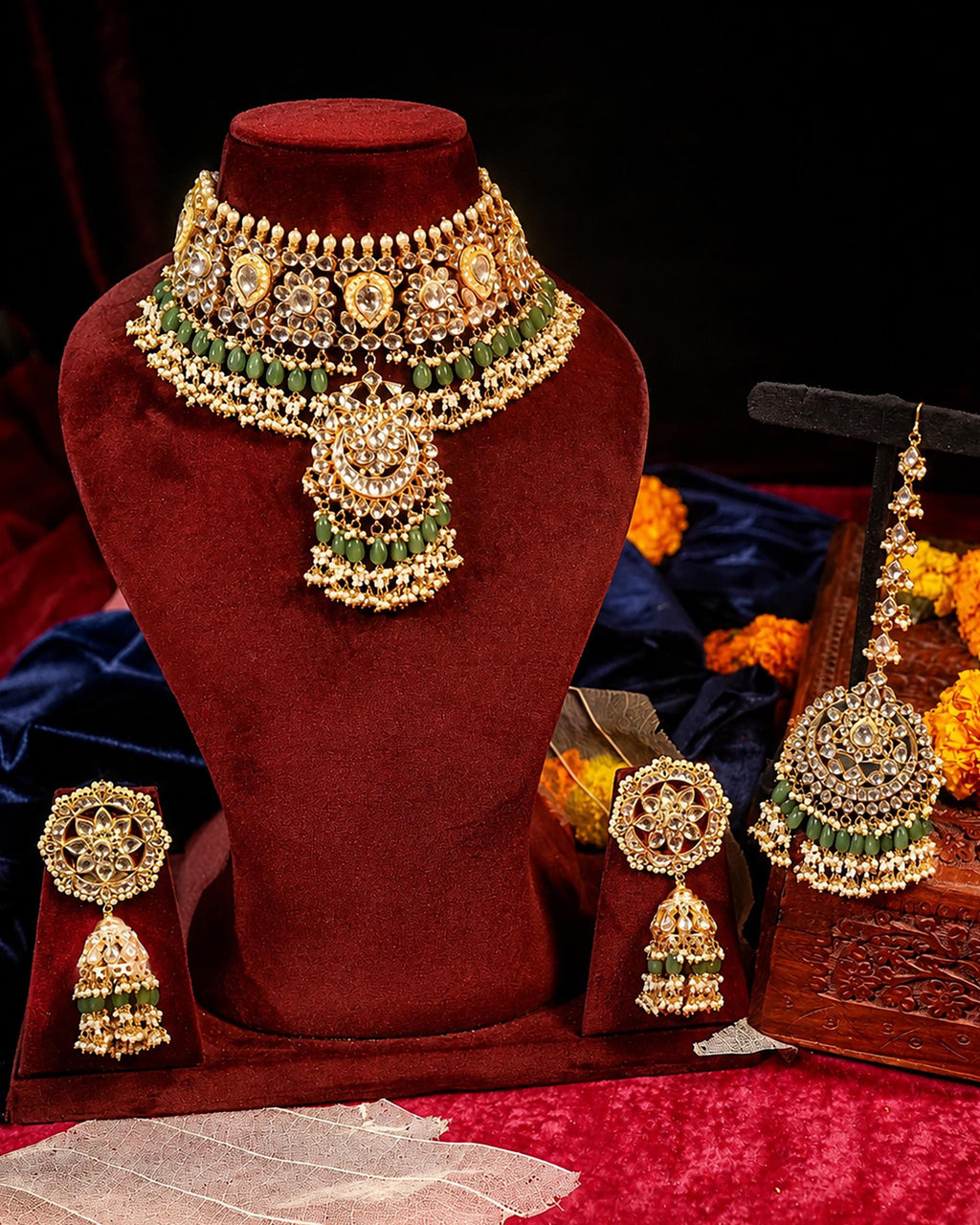 Emerald Green Kundan Bridal Jewelry Set | Indian Wedding Choker Necklace Earrings Maang Tikka