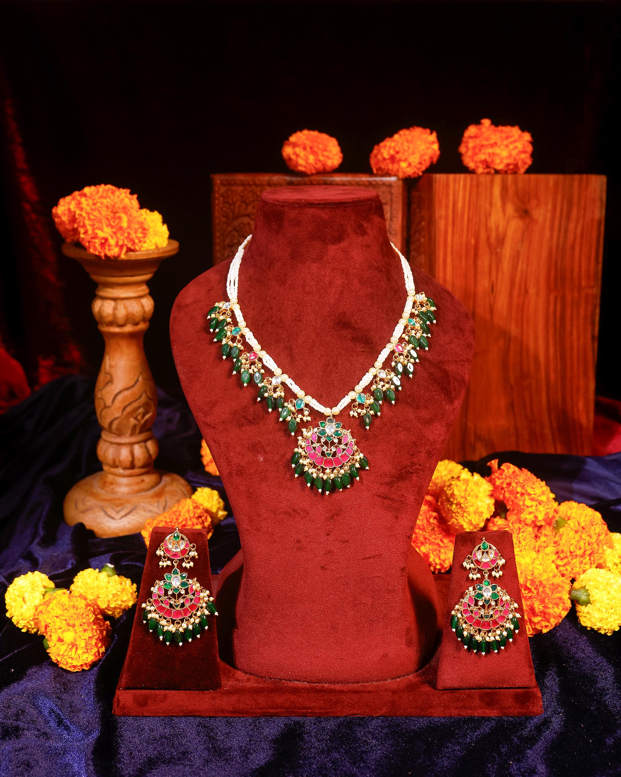 Handcrafted Kundan Choker Necklace Set  Traditional Indian Bridal Jewelry, Pearl Wedding Set