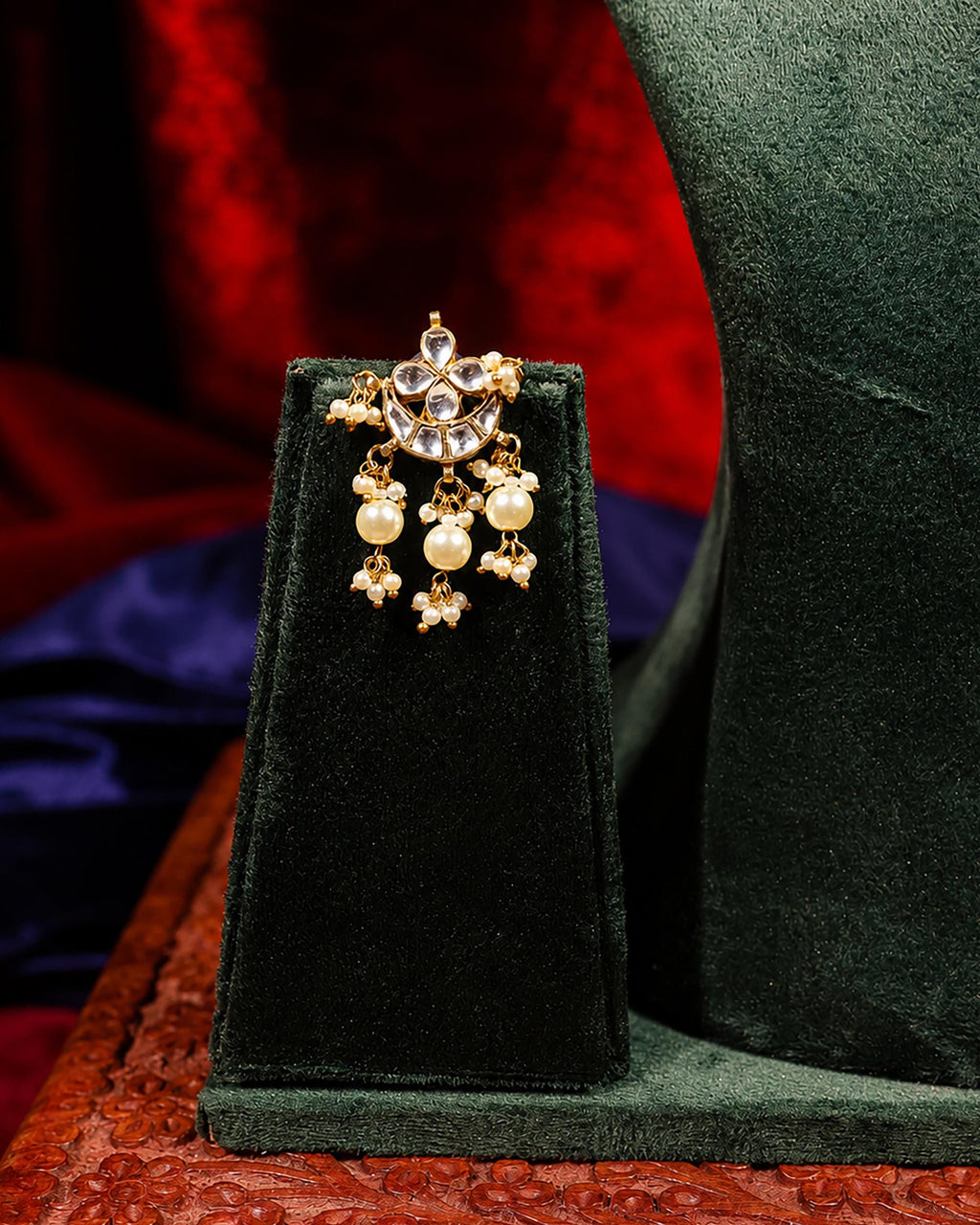 Elegant Royal Chandbali Kundan Choker Necklace & Pearls Set with Matching Earrings