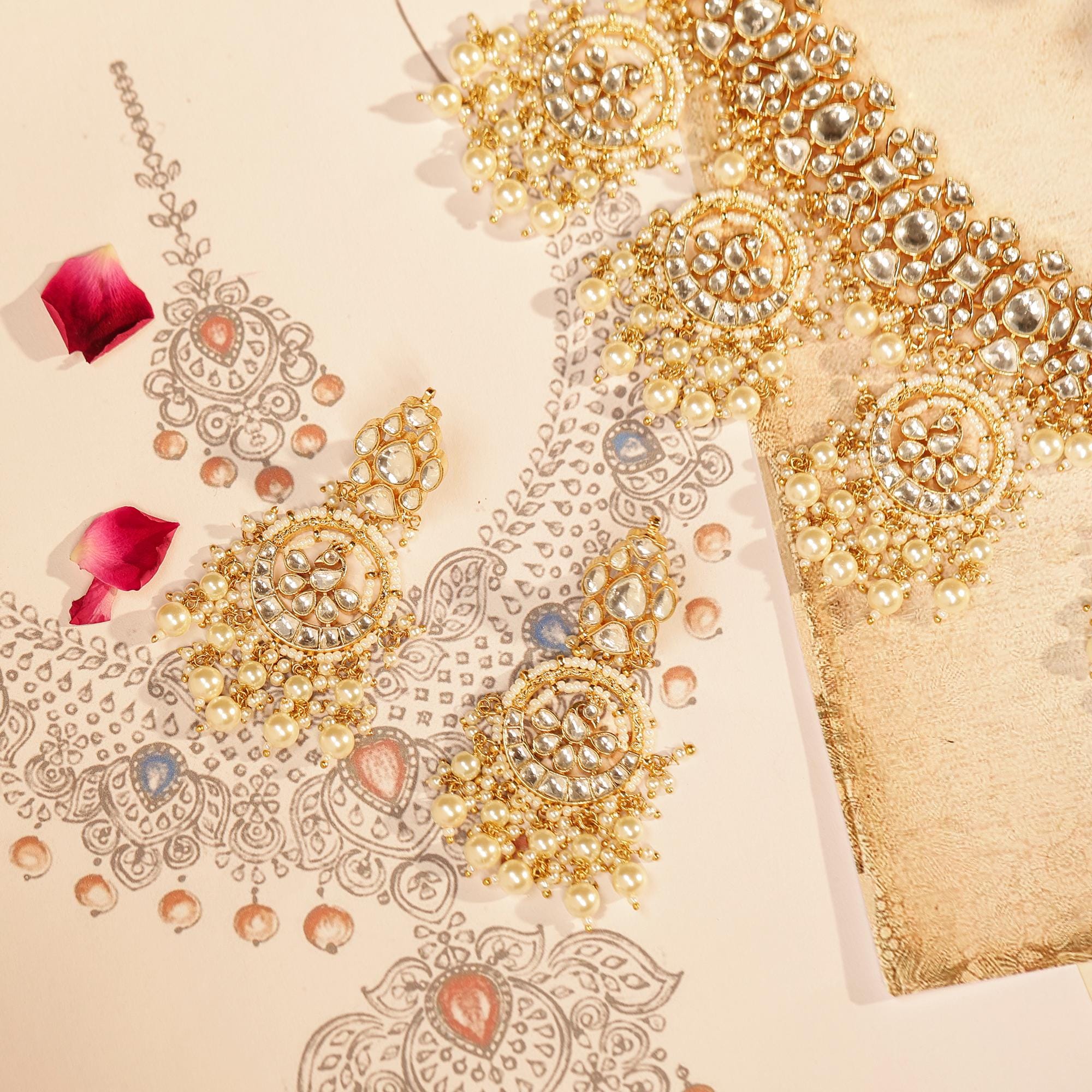 White Kundan Choker Set with Pearls, Elegant Indian Bridal Collar Necklace Earrings