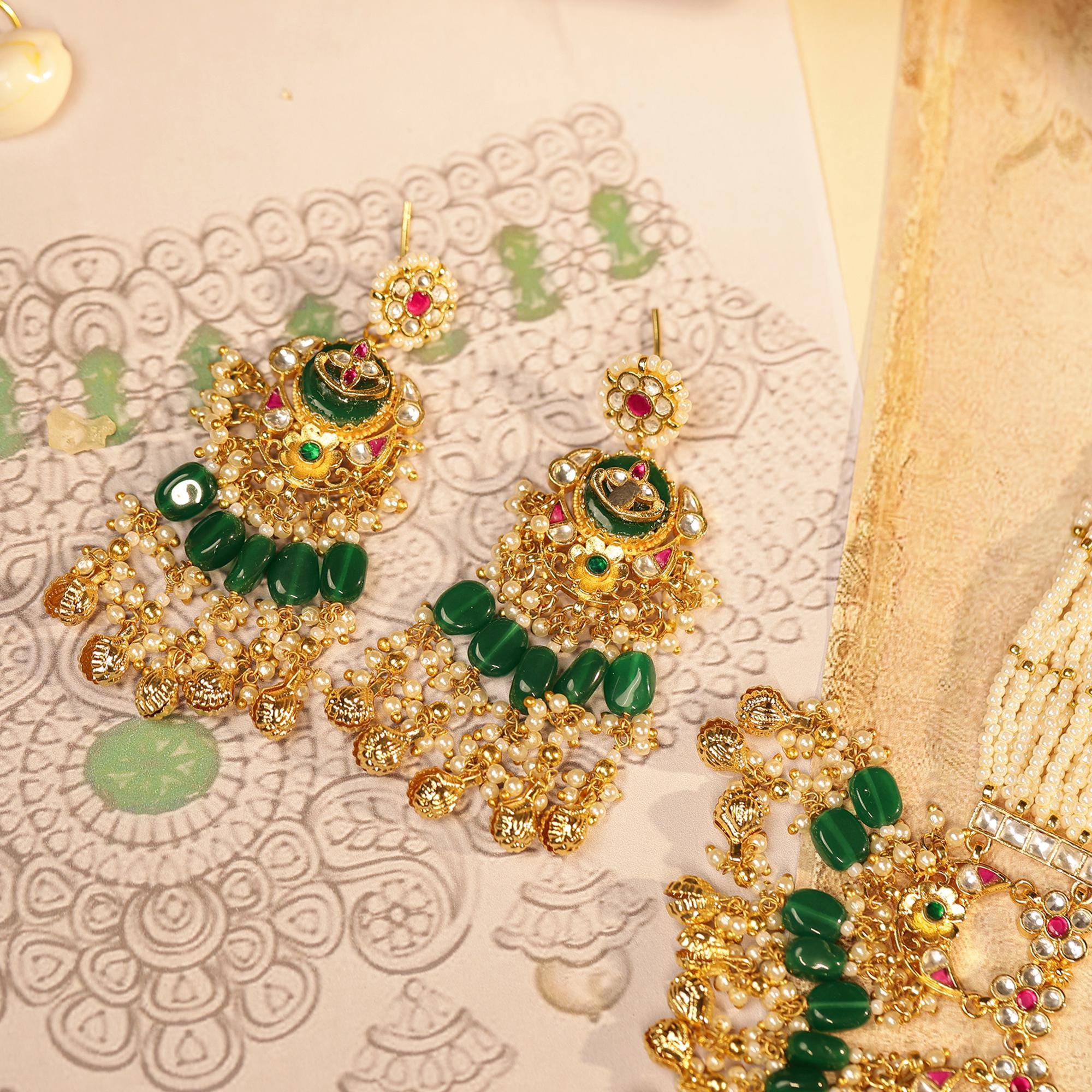 Emerald Green Kundan Choker Set  Antique Gold Meenakari Necklace, Pearl Earrings