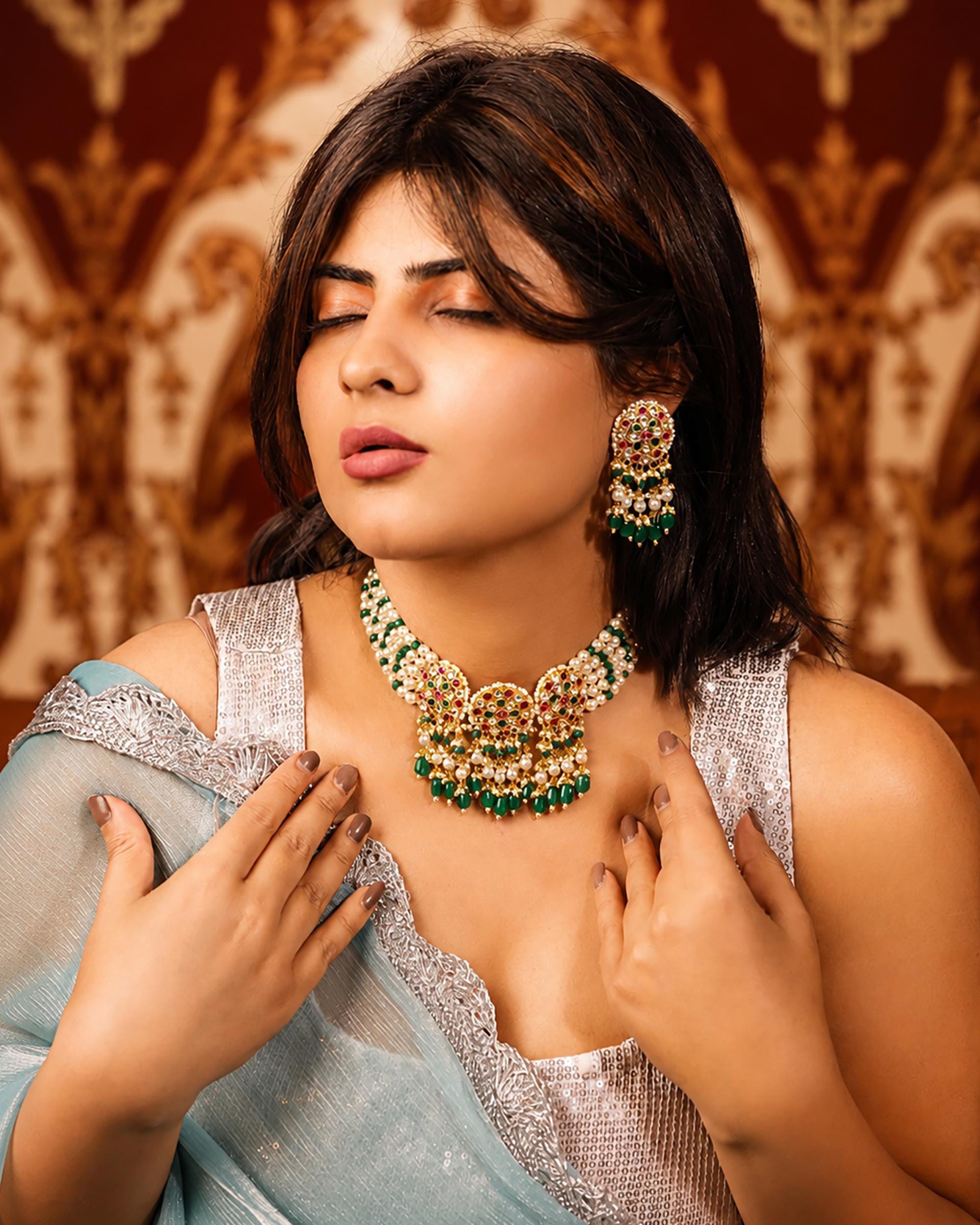 Traditional Handcrafted Kundan & Meenakari Multi-Strand Choker Necklace with Earrings